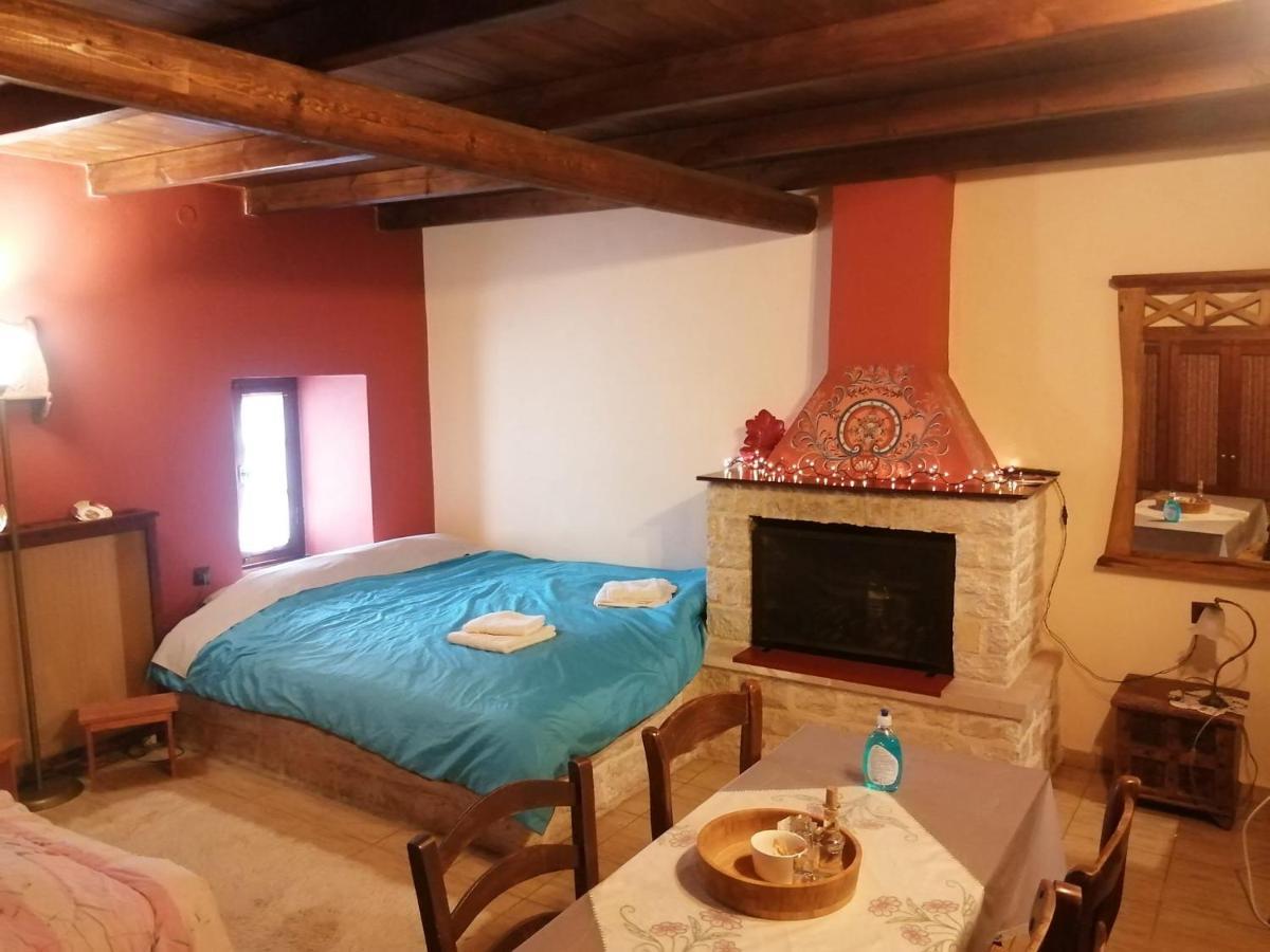 Yono'S Traditional House Ano Ravenia Zewnętrze zdjęcie