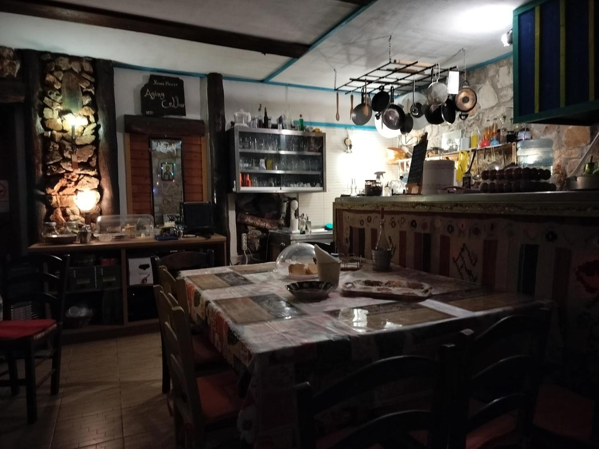 Yono'S Traditional House Ano Ravenia Zewnętrze zdjęcie