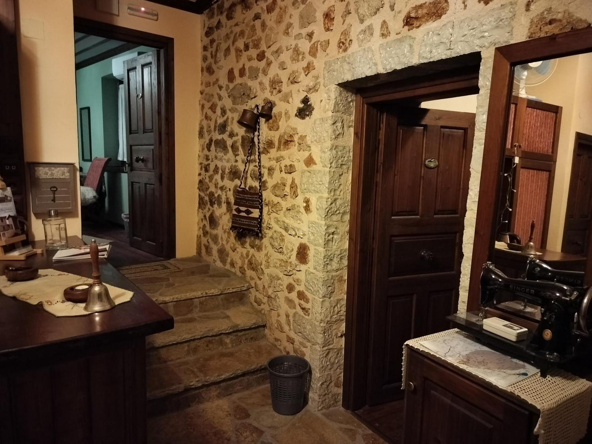 Yono'S Traditional House Ano Ravenia Zewnętrze zdjęcie