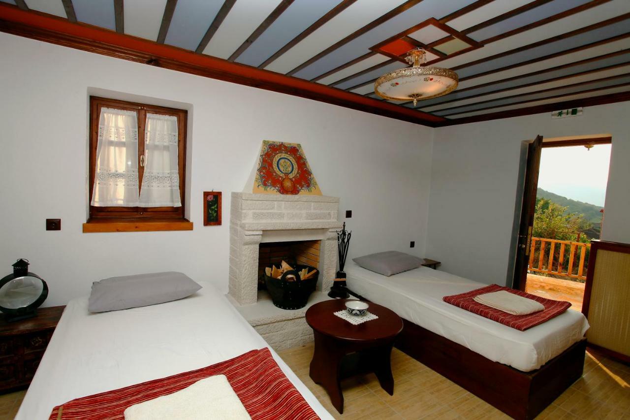 Yono'S Traditional House Ano Ravenia Zewnętrze zdjęcie